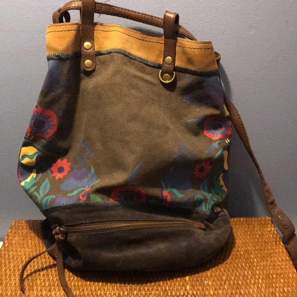 Lucky brand hobo floral painted flowers backpack